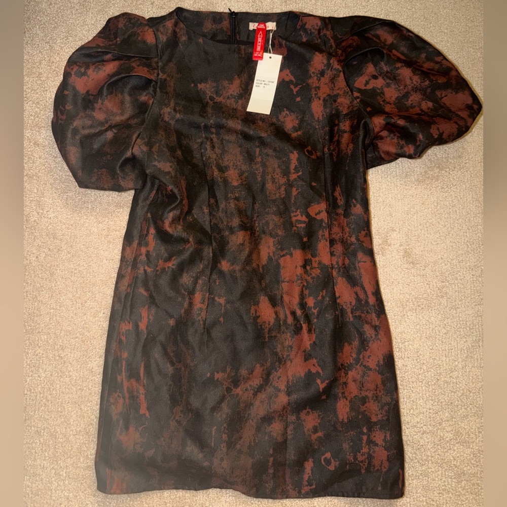 Black and Rust Puff Sleeve Shift Dress